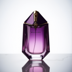 Mugler Alien Eau de Parfum - Enigmatic Essence