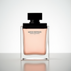 Narciso Rodriguez For Her Eau de Toilette - Essence of Elegance