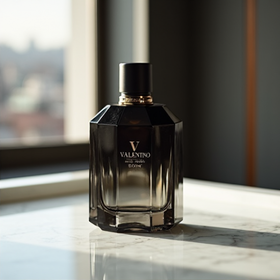 Valentino Uomo Born In Roma Eau de Toilette - Luxe Edition Valentino Uomo Born In Roma Eau de Toilette - Luxe Edition