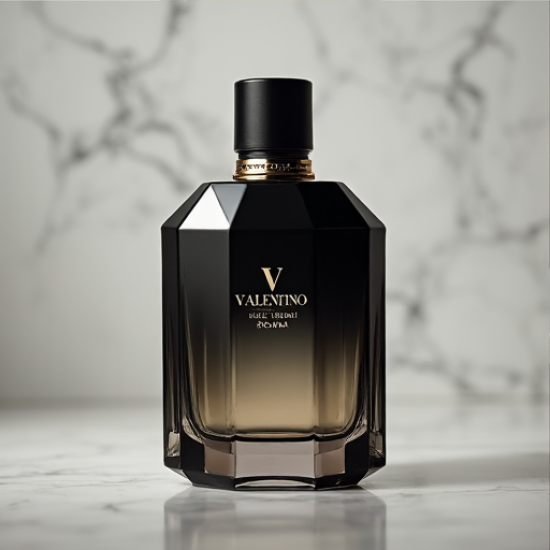 Valentino Uomo Born In Roma Eau de Toilette - Luxe Edition Valentino Uomo Born In Roma Eau de Toilette - Luxe Edition